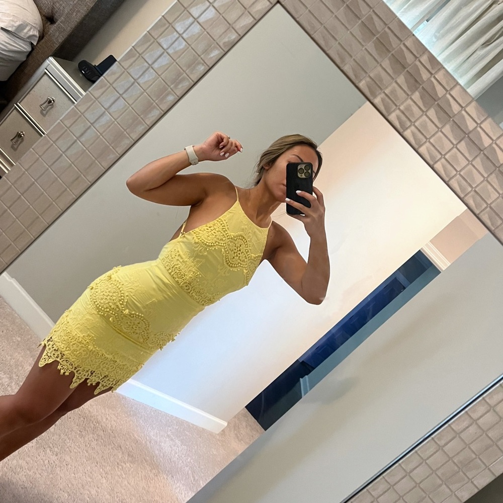 Lulu’s Yellow Dress